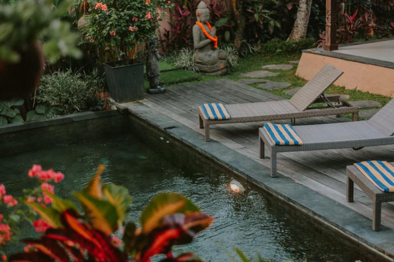 Villa Niyamas Ubud エクステリア 写真