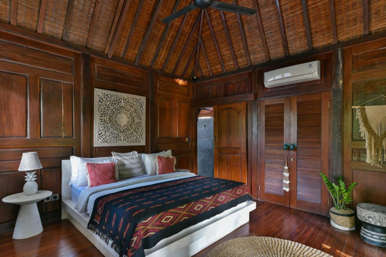 Villa Niyamas Ubud エクステリア 写真
