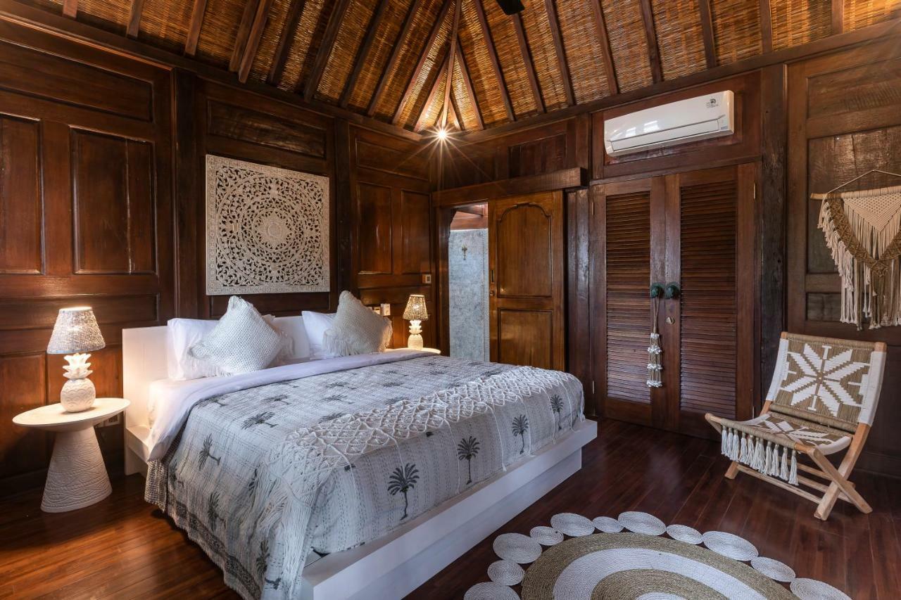 Villa Niyamas Ubud エクステリア 写真