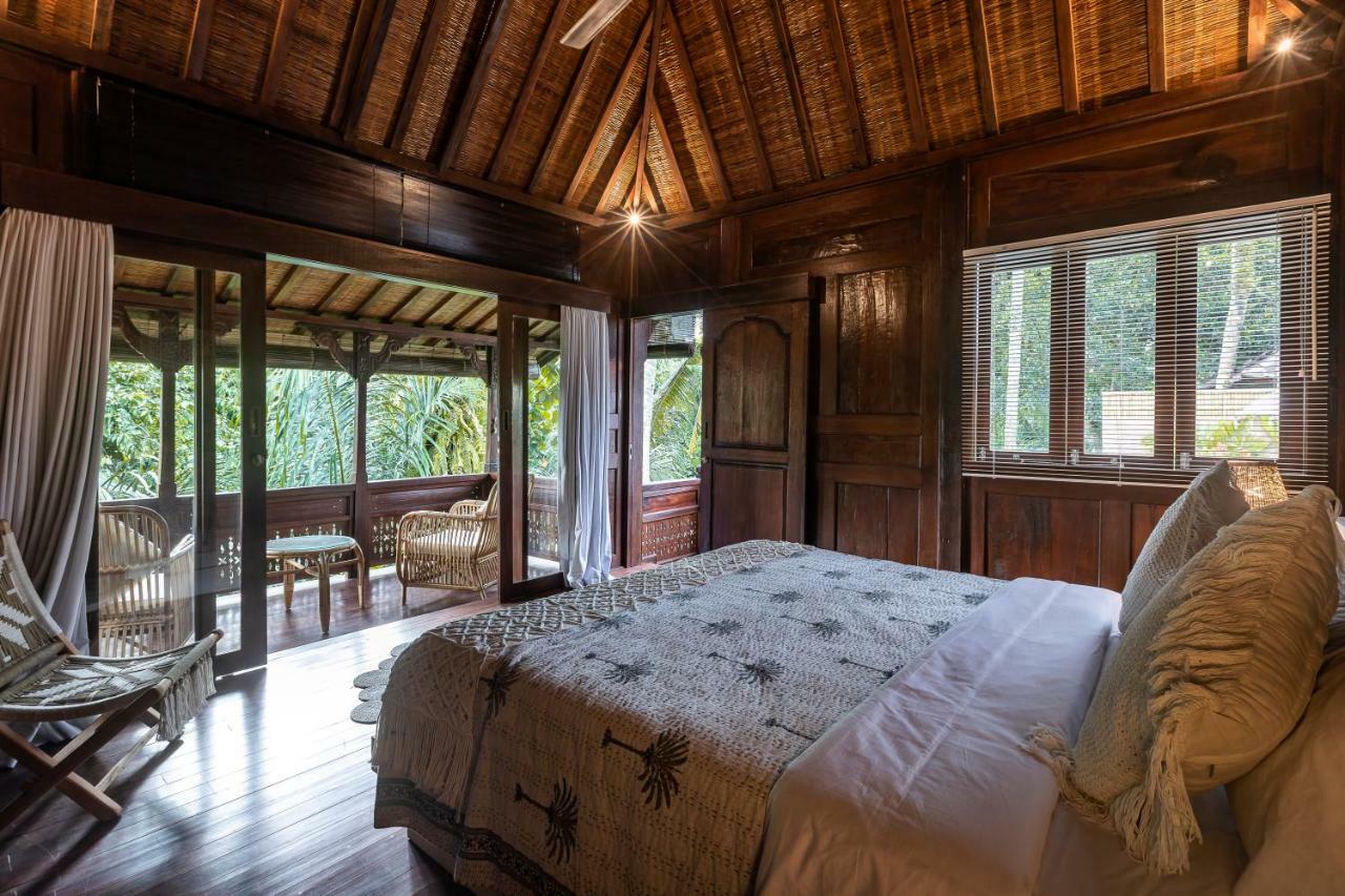 Villa Niyamas Ubud エクステリア 写真