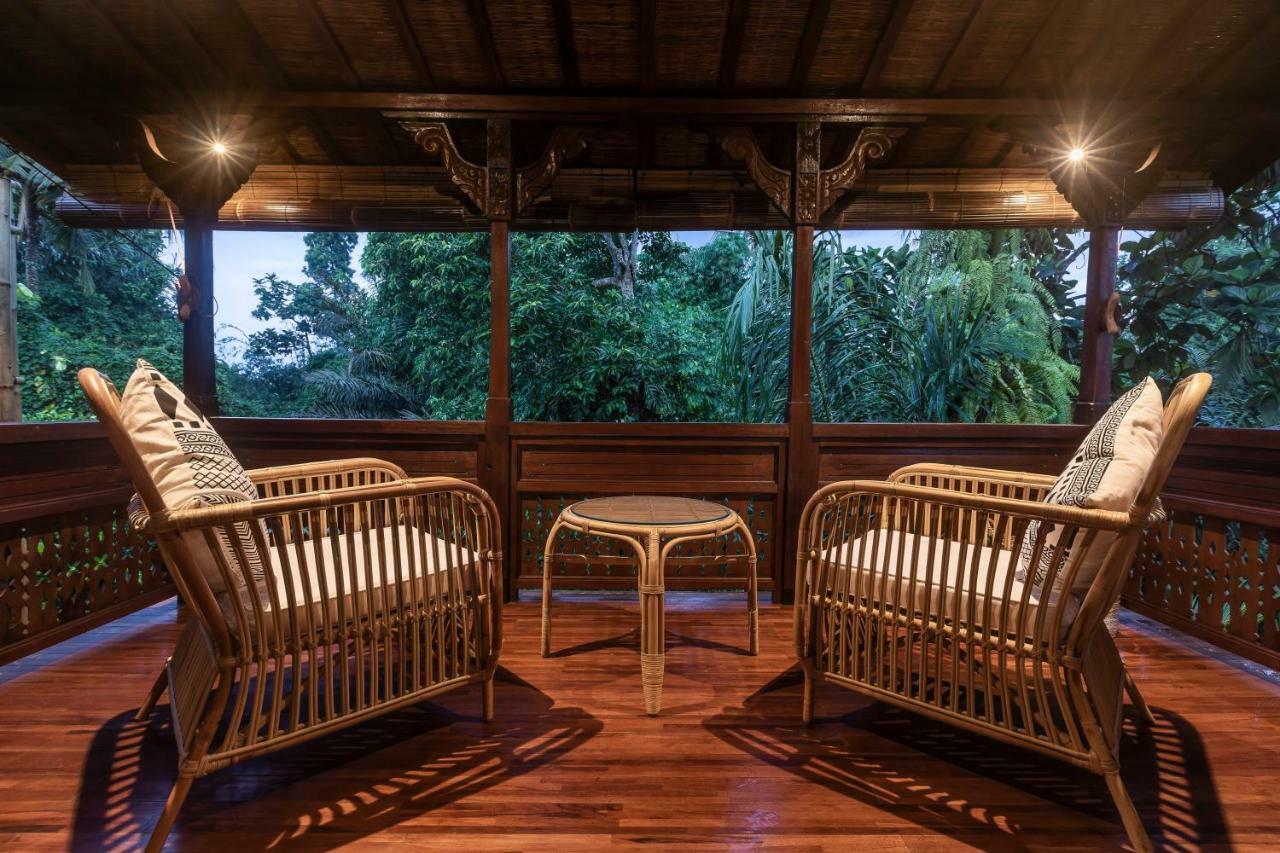 Villa Niyamas Ubud エクステリア 写真