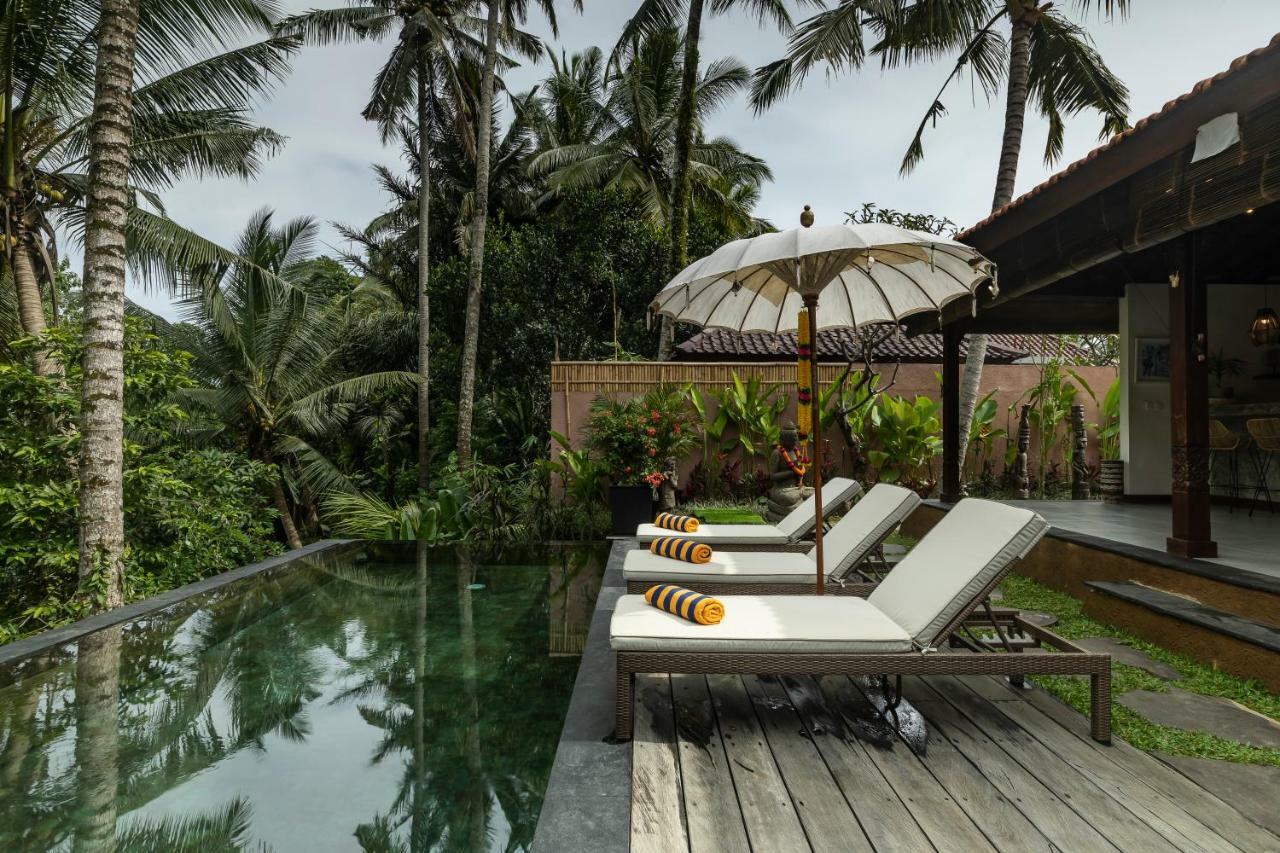 Villa Niyamas Ubud エクステリア 写真