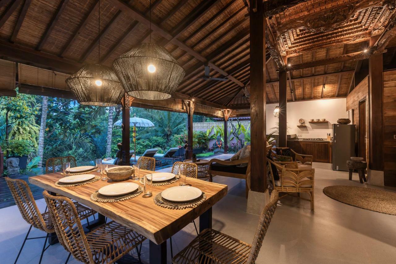 Villa Niyamas Ubud エクステリア 写真